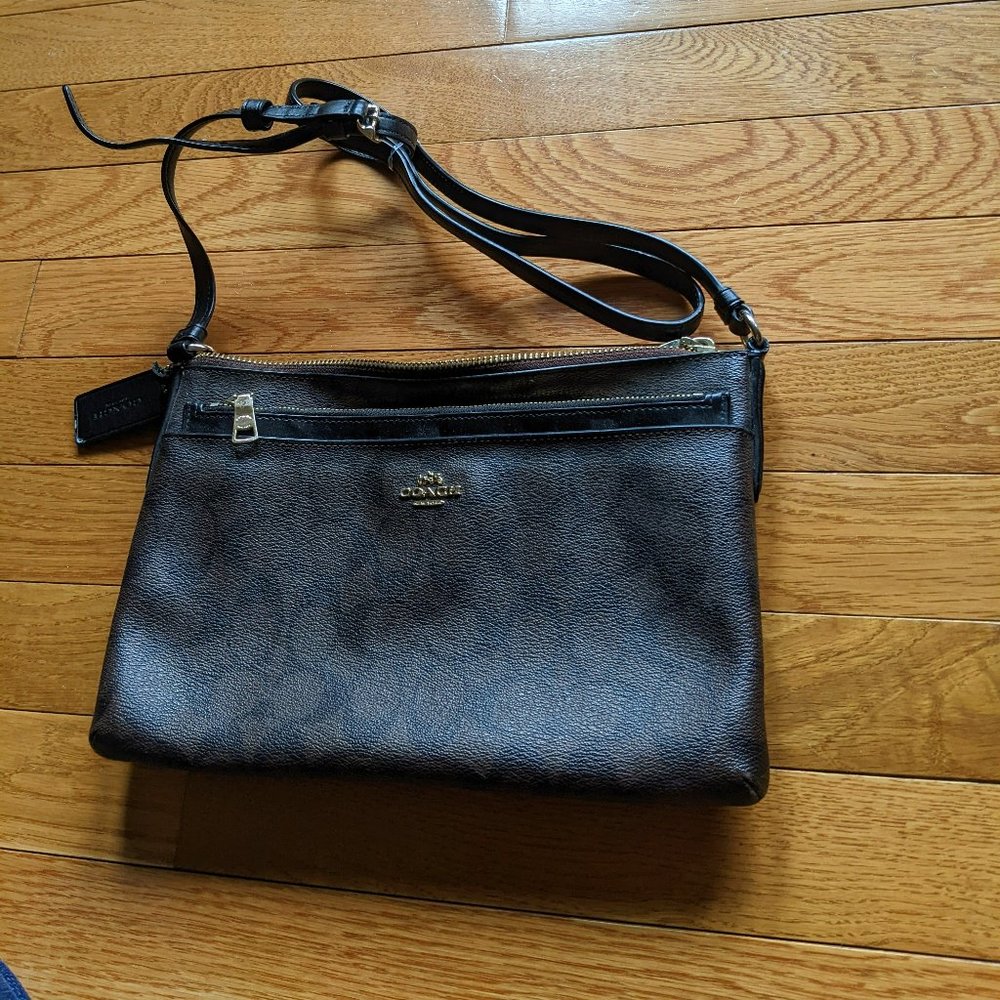 Coach Outlet Women's Brown Crossbody Purse